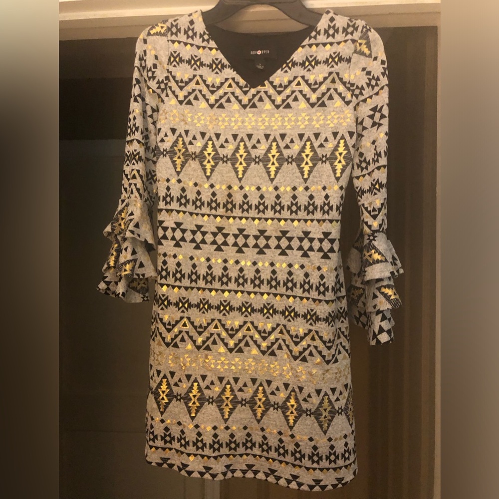 Girl’s Amy Byer Black Gray and Gold Geometric Print Sweater Dress
